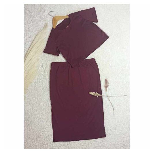 Maternity Knitted Top and Skirt with Slit T22